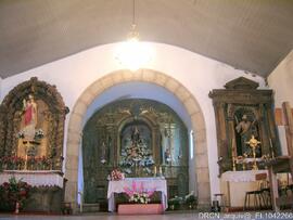 Capela-mor e retábulos laterais