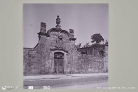 Portão armoriado, Quinta da Fervença, Cinfães