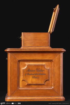 Distribuidor / Baralhador de cartas