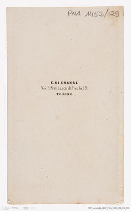 Álbum fotográfico - Álbum de fotografias com retratos de familiares da rainha D. Maria Pia