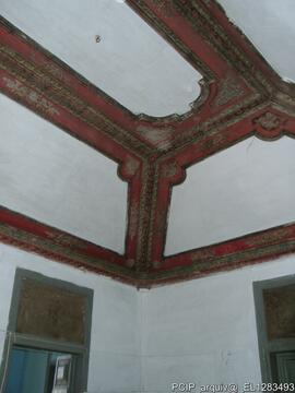 Detalhe de pintura no teto