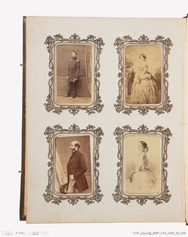 Álbum com retratos de membros das famílias reais europeias