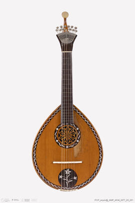 Guitarra Portuguesa