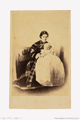 Álbum com fotografias famílias reais europeias