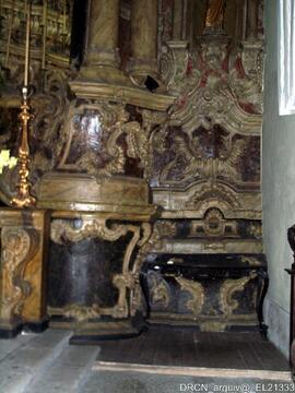 Interior - Altar-mor- Remate Inferior - Pormenor