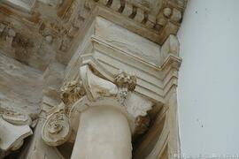 Detalhes de elementos decorativos (interior e exterior)