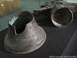 Sino da Torre da Universidade de Coimbra, alcunhada de “Cabra”, fundido originalmente em 1741 por...