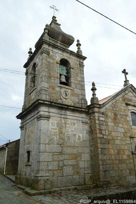 Vista parcial da fachada