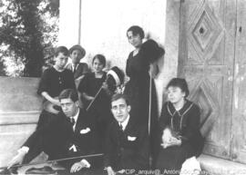 Grupo na Capela de São Bento com os Neuparth