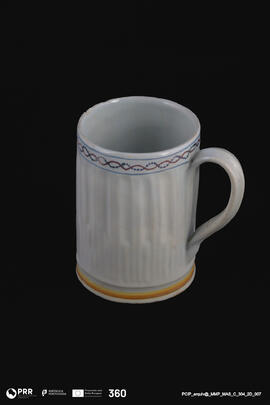 Caneca cilíndrica
