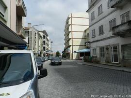 Vista geral do imóvel e área envolvente