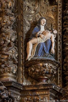 Escultura “Nossa Senhora da Piedade”