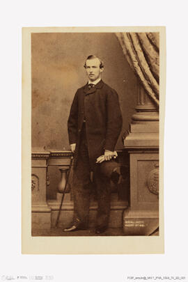 Álbum com fotografias famílias reais europeias