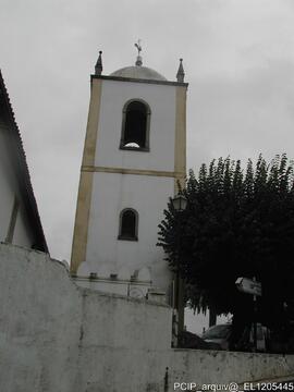 Vista parcial da fachada