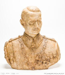 Busto do General Paulo Bénard Guedes