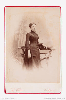 Álbum de fotografias da Kermesse de 1884