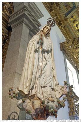Escultura “Nossa Senhora de Fátima”