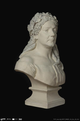 Busto da atriz Emília das Neves