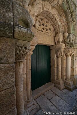 Alçado poente – Portal de entrada