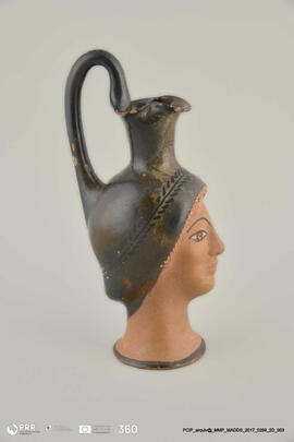 Jarro trilobado (Doação Bühler-Brockhaus)