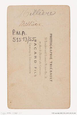 Álbum com retratos de membros das famílias reais