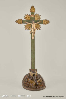 Crucifixo 3