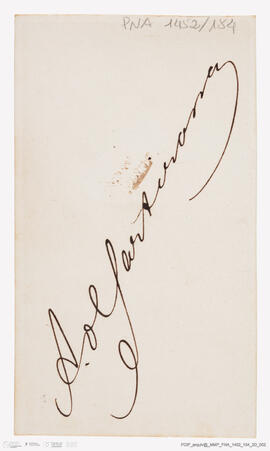 Álbum fotográfico - Álbum de fotografias com retratos de familiares da rainha D. Maria Pia