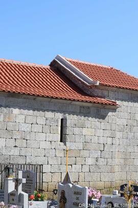 Vista da capela a partir do cemitério