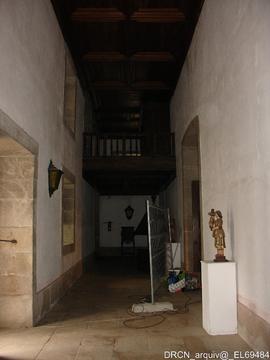Conservação e restauro do pavimento do coro