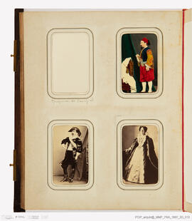 Álbum com fotografias do Baile de Máscaras de Carnaval de Fevereiro de 1865 no Paço Real da Ajuda