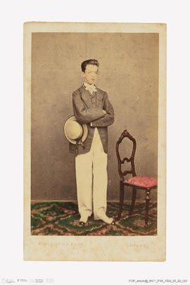 Álbum com fotografias famílias reais europeias