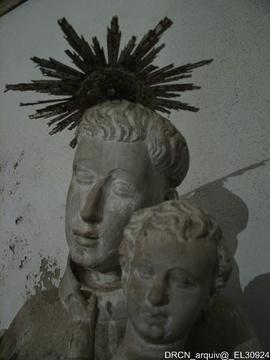 Escultura São Bento - Nave da igreja / Apeamento