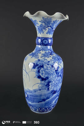 Conjunto de Dois Jarrões