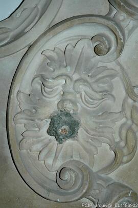 Detalhes de elementos decorativos (interior e exterior)