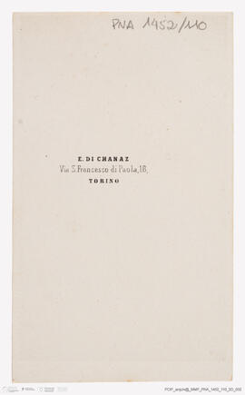 Álbum fotográfico - Álbum de fotografias com retratos de familiares da rainha D. Maria Pia