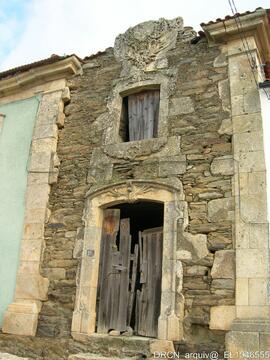 Envolvente – Casa brasonada