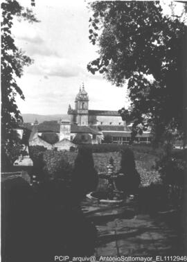 Vista do convento desde a Capela de São Bento