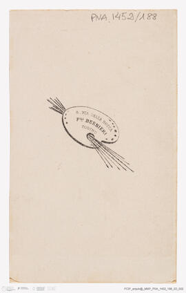 Álbum fotográfico - Álbum de fotografias com retratos de familiares da rainha D. Maria Pia