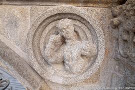 Portais,Portal Principal,Medalhão