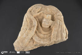 Lápide de escultura (românico)