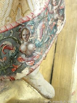 Escultura de alto relevo – Pormenor da pintura