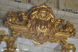 Sanefa da janela da parede norte (Capela mor)