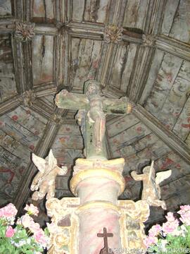 Escultura “Cristo Crucificado”