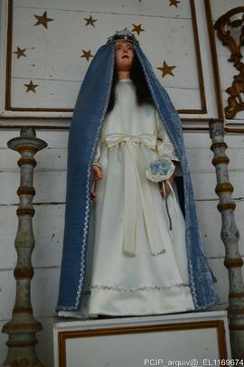 Fotografia do interior do templo