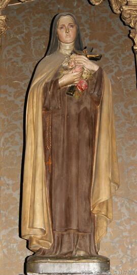 Fotografia do imovel: mobiliario. esculturas, pinturas, elementos arquitectonicos, portas, janelas.