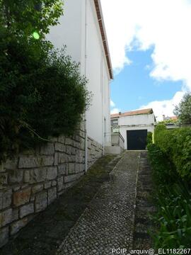 Fotografia do interior e do exterior do imovel