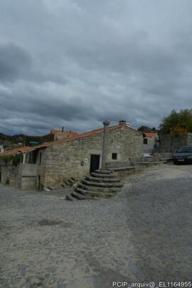 Largo com pelourinho