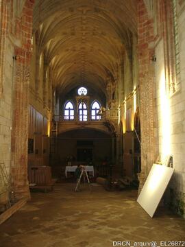 Nave-igreja