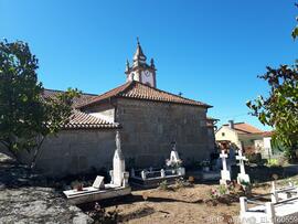 Vista parcial do exterior (fachada lateral)