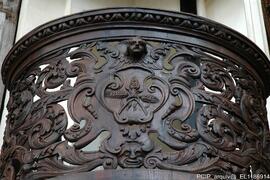 Detalhes de elementos decorativos (interior e exterior)